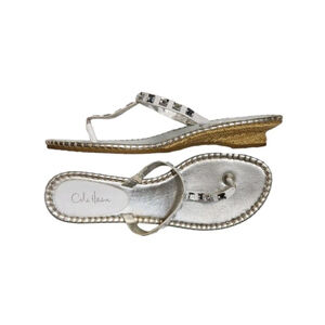 Women's Cole Haan Silver & White Embellished Thong Sandals Size 6